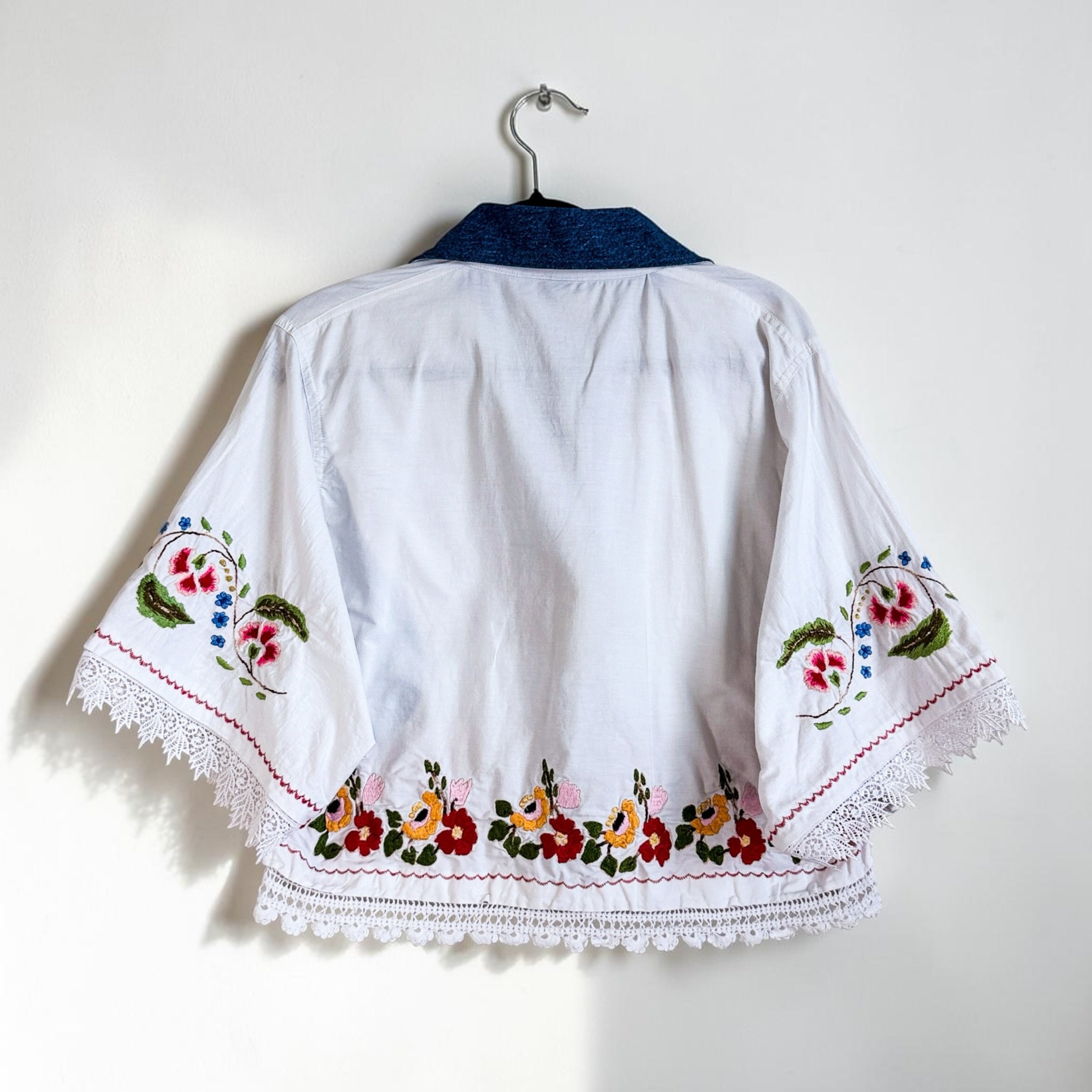 Tablecloth Top + Denim - Medium